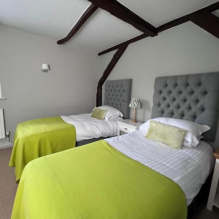 The Sparsholt Barn Wantage Room photo
